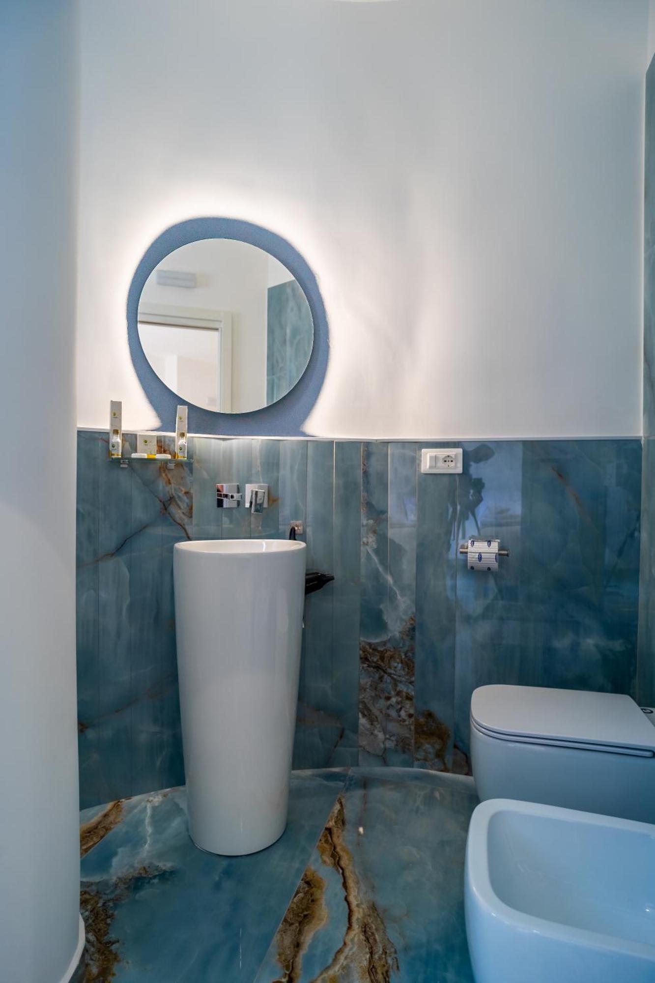 Suite 14 Scalea Exteriér fotografie