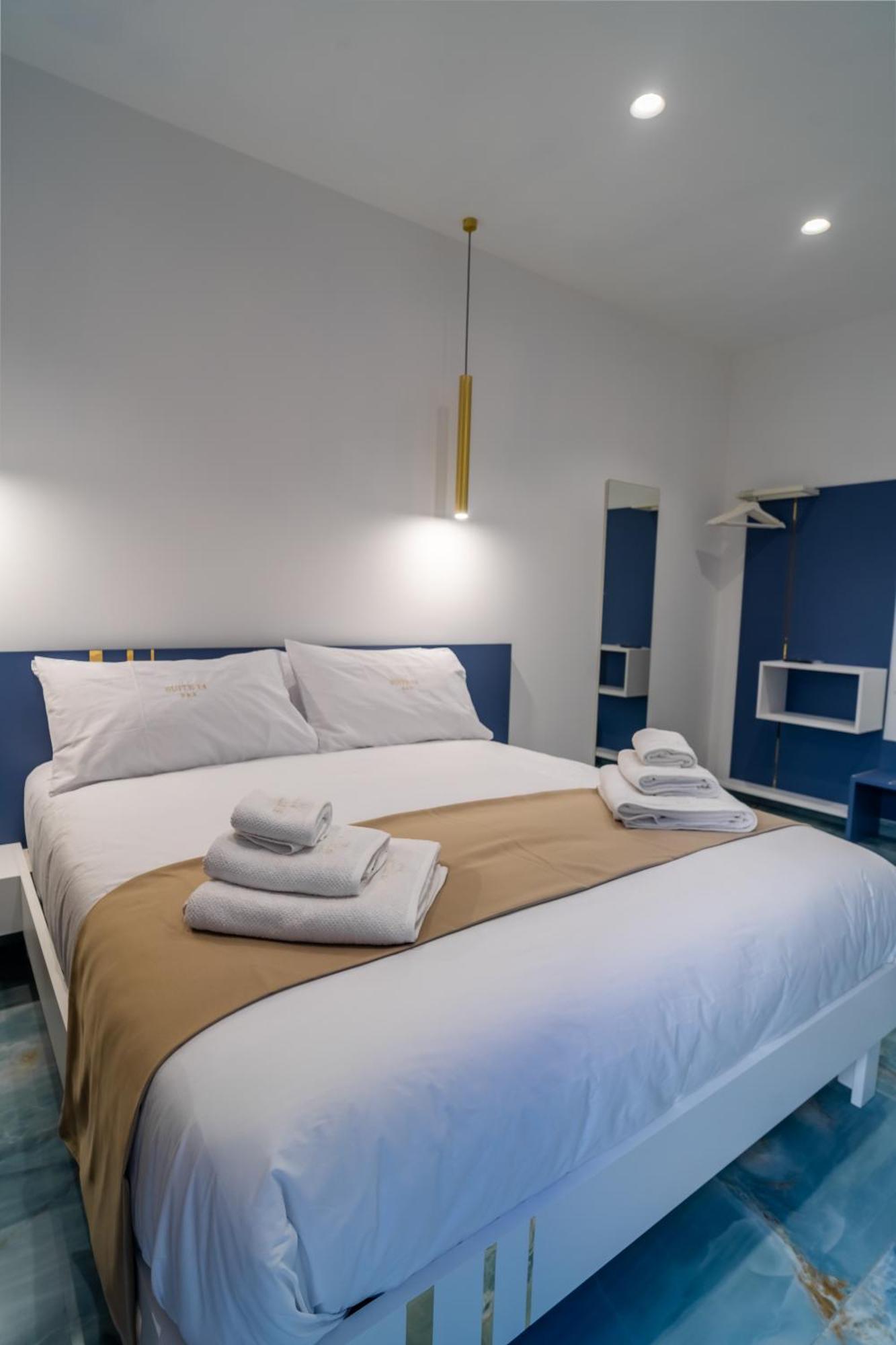 Suite 14 Scalea Exteriér fotografie